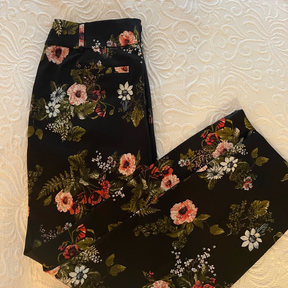 Black Floral pull on slacks - Picture 3 of 3